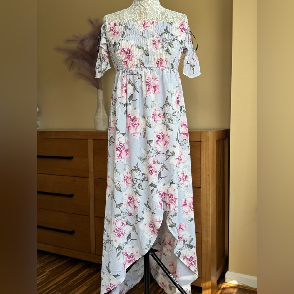 Forever 21 Floral Off-Shoulder Dress - Pink and White